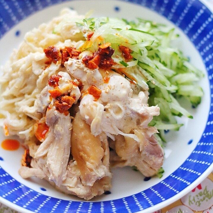 胃腸にも優しい!蒸し鶏と切干大根のサラダ